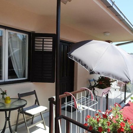 Apartment Antonela Slatine Exterior photo